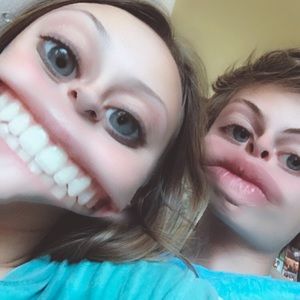 Meet your Posher, Dominic